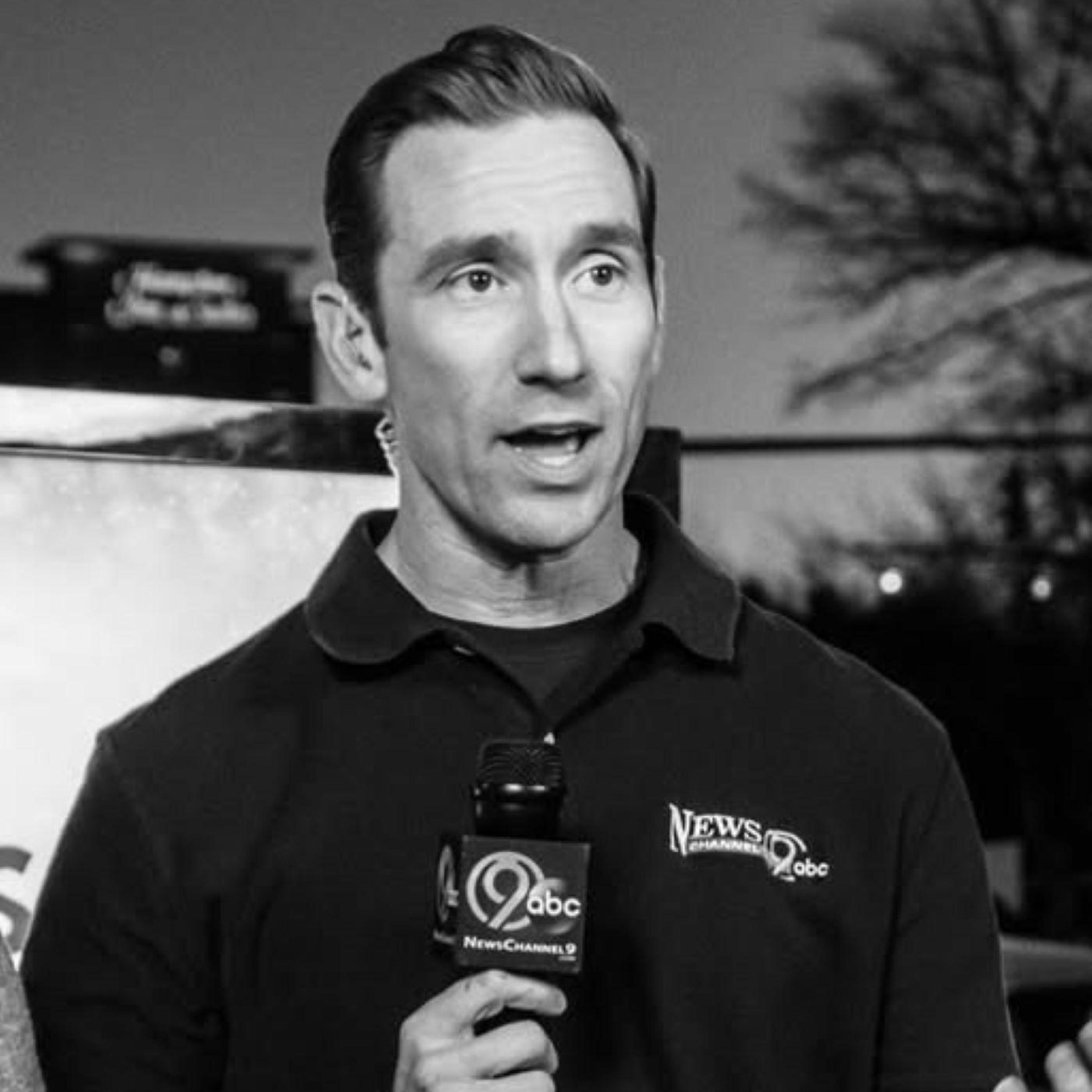 Josh Roe (joined by a few friends) Recorded LIVE from the NOOGA POD-A-THON 25!