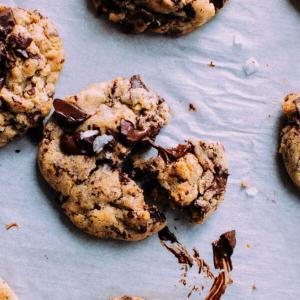 5 Tips to Help Eliminate Food Cravings with The Holistic Navigator